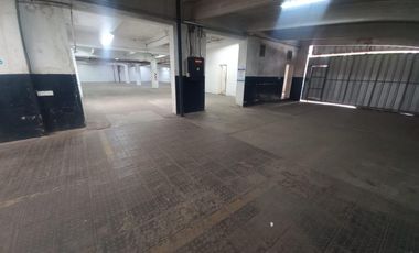 Excelentes naves industrial de 1000 m2 cubiertos en Hurlingham