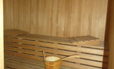 Venta con Renta  Imponente Casa en Lomas de San Isidro 10 ambientes