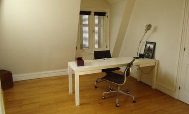 Venta con Renta  Imponente Casa en Lomas de San Isidro 10 ambientes