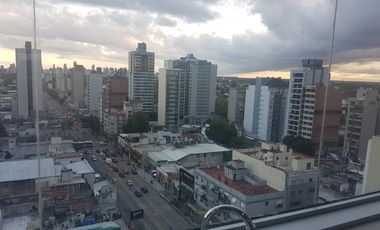 Oficina de Categoria en Banfield Este céntrico