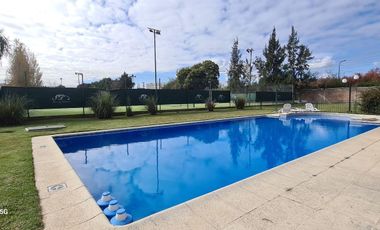 Casa en Altos de Hudson I