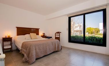 VENTA | Casa 3 dormitorios - Puerto Roldán