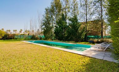 VENTA | Casa 3 dormitorios - Puerto Roldán