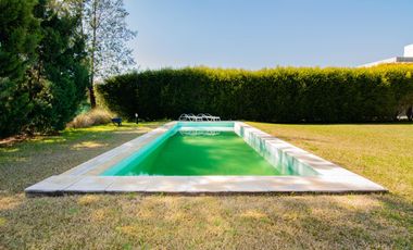 VENTA | Casa 3 dormitorios - Puerto Roldán