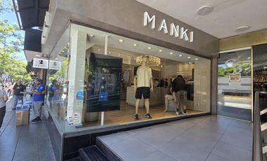 Local sobre Cabildo entre Pampa y Sucre - alquiler o venta