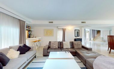 Casa - Abril Club De Campo