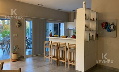 Casa en Alquiler o venta Barrio San Benito Villa Nueva