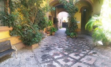 Departamento en Casona de la Época Colonial en el CENTRO de QUERÉTARO