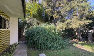 Casa en venta-Los Naranjos-2.900m Lote-Pileta-5 Amb.