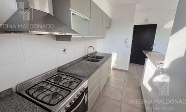 Departamento 2 Ambientes con cochera y baulera - Quilmes Centro