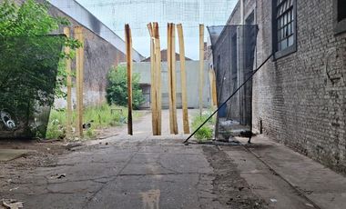 Depósito en Alquiler de 2000 m2 cubiertos - La Tablada