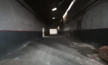 Depósito en Alquiler de 2000 m2 cubiertos - La Tablada