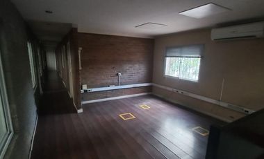 Depósito en Alquiler de 2000 m2 cubiertos - La Tablada