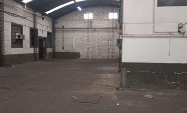 Depósito en Alquiler de 2000 m2 cubiertos - La Tablada