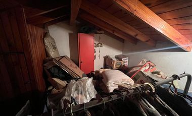 Se vende casa con dos dormitorios en Olivos