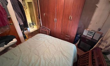 Se vende casa con dos dormitorios en Olivos