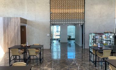 Oficina de Categoria en Banfield Este