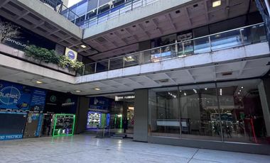 Locales comercial en Galería Jardín