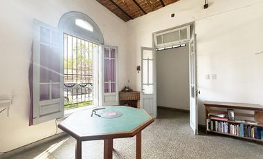 Casa en venta Echesortu, Rosario, 2 dormitorios !