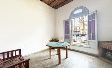 Casa en venta Echesortu, Rosario, 2 dormitorios !