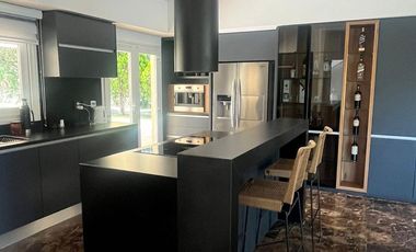 Casa en venta y alquiler - Barrio Saint Thomas Este, Canning