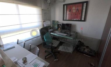 Hermoso dúplex frente a Plaza Conesa con vista única!!