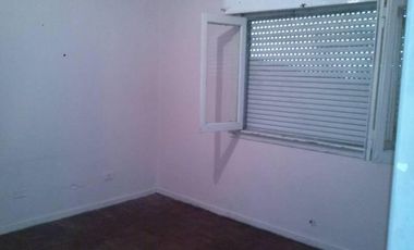 DEPTO EN 1° PISO