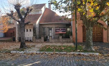 Casa - Lomas de Zamora Este