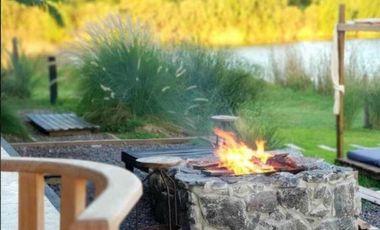 VENTA CASA  EN UNA PLANTA, A LA LAGUNA CON MUELLE PROPIO, PUERTOS DEL LAGO