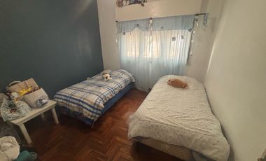 CASA 4 DORMITORIOS EN PLANTA BAJA