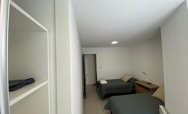 Excelente dpto con cochera y patio propio en Cofico