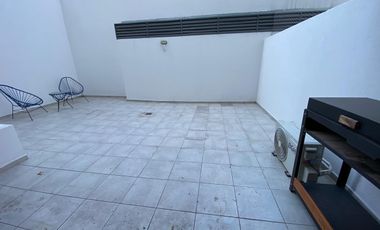 Excelente dpto con cochera y patio propio en Cofico