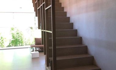 Moderna propiedad en Venta en  Fincas de Iraola II