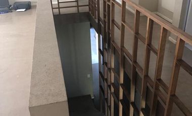 Moderna propiedad en Venta en  Fincas de Iraola II