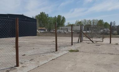 Galpón 560 mts2 en lote de 2500 mts,  en cercanías de la estación YPF y la ruta 65