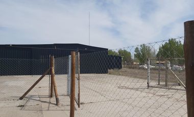 Galpón 560 mts2 en lote de 2500 mts,  en cercanías de la estación YPF y la ruta 65
