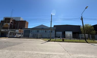 Deposito en venta 3495 Mts cubiertos Parque Industrial Burzaco
