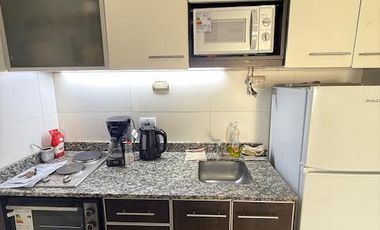 MONO MODERNO AMOBLADO Y EQUIPADO CON BALCON MONSERRAT - SAN TELMO - DISP DESDE 14-02-2026