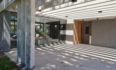 Casa en Venta Costa Esmeralda