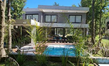 Casa en Venta Costa Esmeralda