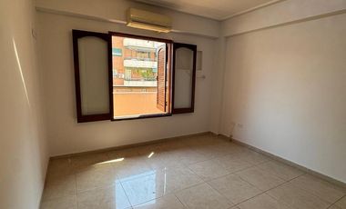 Venta Departamento 3D + dep en Barrio Norte. Marcos Paz al 600