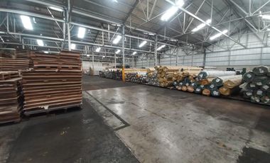 Excelentes naves industrial de 4315 m2 cubiertos en Hurlingham