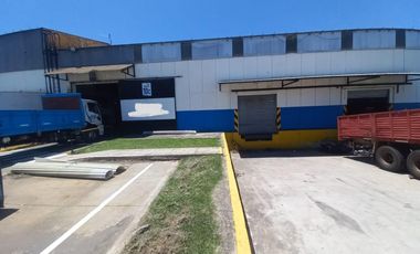 Excelentes naves industrial de 4315 m2 cubiertos en Hurlingham