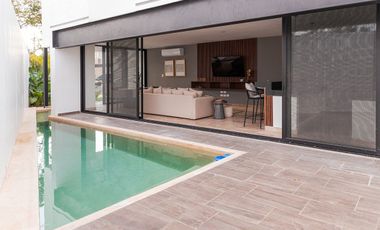 Departamento en zona Country, entrega inmediata