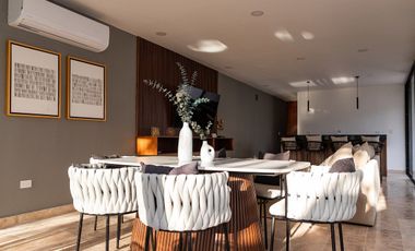 Departamento en zona Country, entrega inmediata