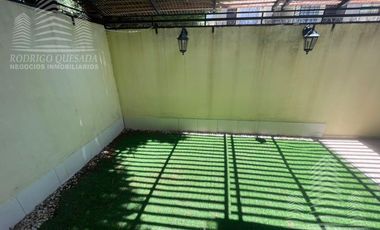 Moderno departamento en planta baja, a 3 cuadras del mar!!