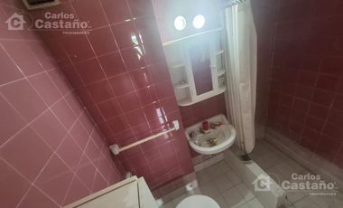 Depto. 4 Amb. a Media Cuadra de Estación Florida M.