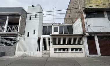 CASA EN VENTA EN ECATEPEC