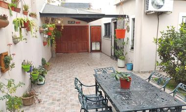 Casa - Temperley Oeste