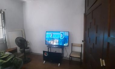 Local y casa en venta en Temperley Este frente a la estacion, ideal comercial